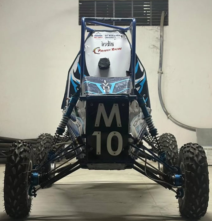 IVOR M10 front stance