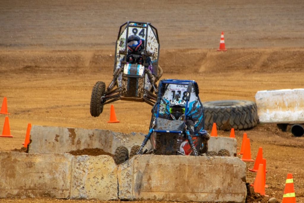 Buggy launching over barrier